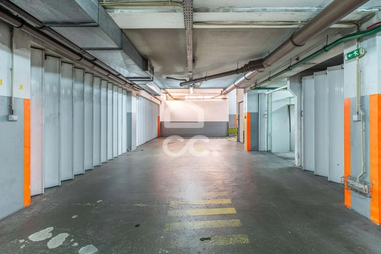 Apartamento T2 para Venda em Santa Marinha Foto 24