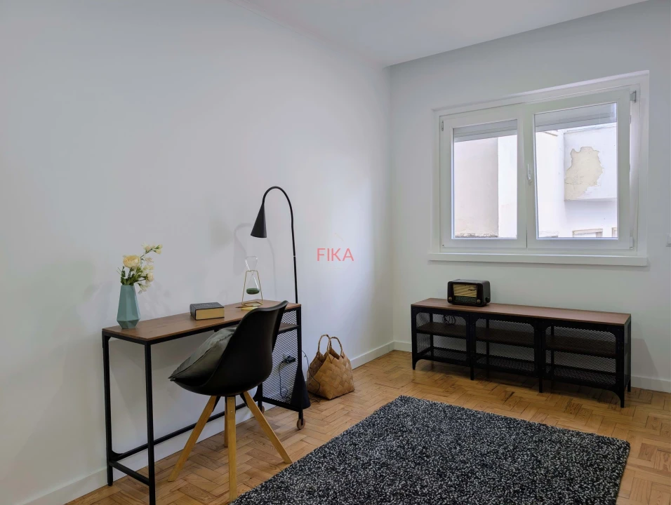 Apartamento T3 para Venda em Seixal Foto 25