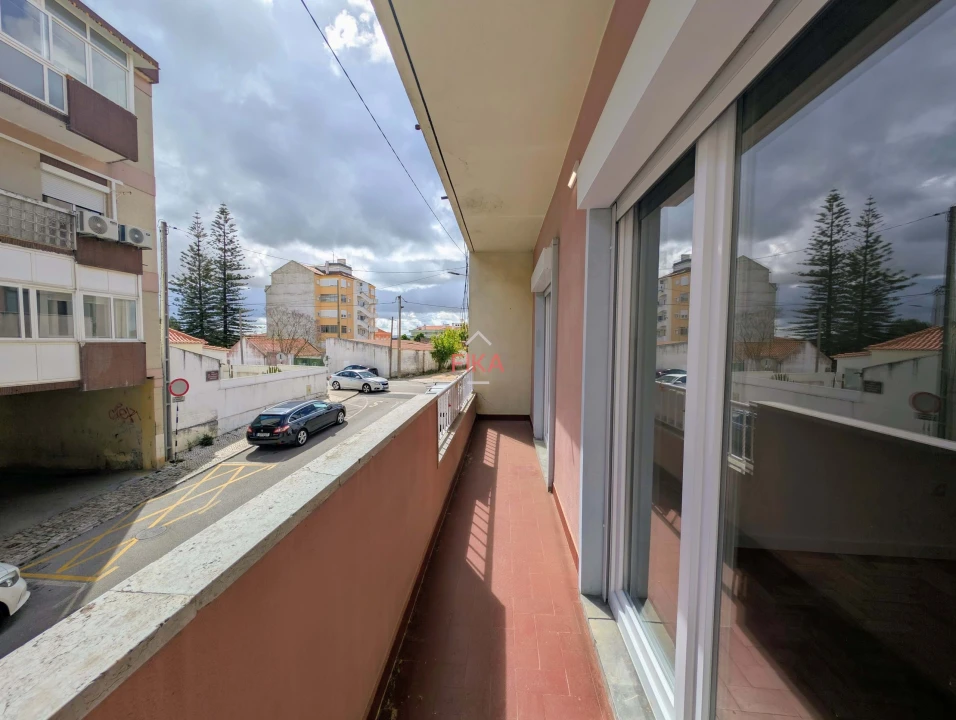 Apartamento T3 para Venda em Seixal Foto 20
