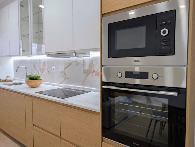 Apartamento T3 para Venda em Seixal Foto 7