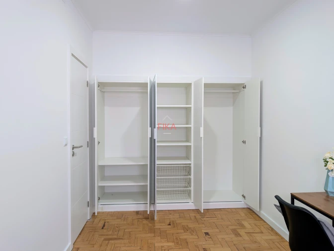 Apartamento T3 para Venda em Seixal Foto 27