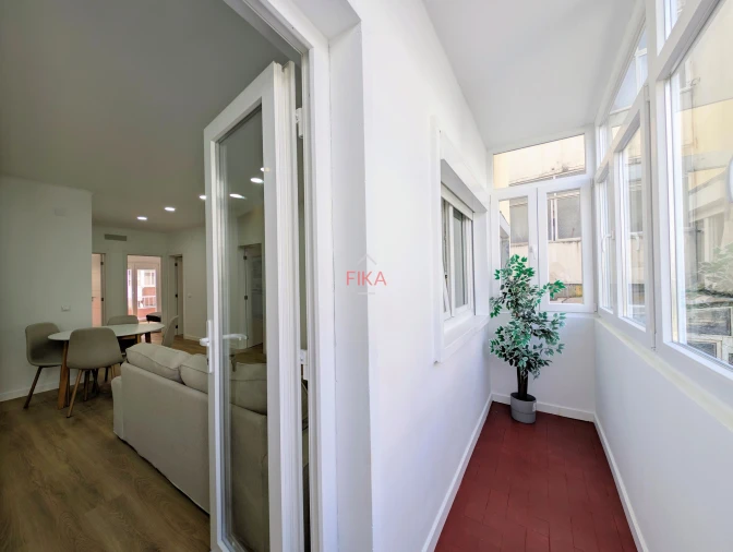 Apartamento T3 para Venda em Seixal Foto 10