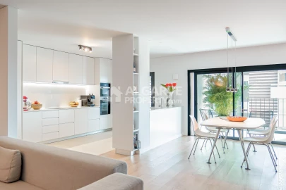 Apartamento T2 para Venda em Faro (Sé e São Pedro)