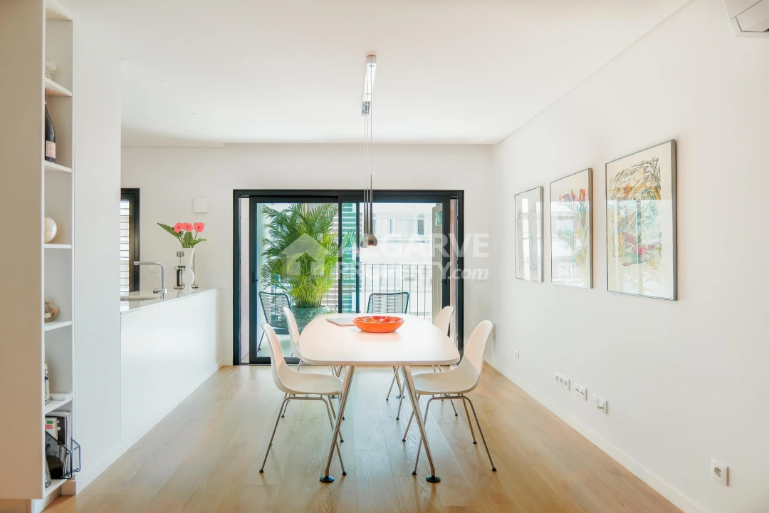 Apartamento T2 para Venda em Faro (Sé e São Pedro) Foto 8
