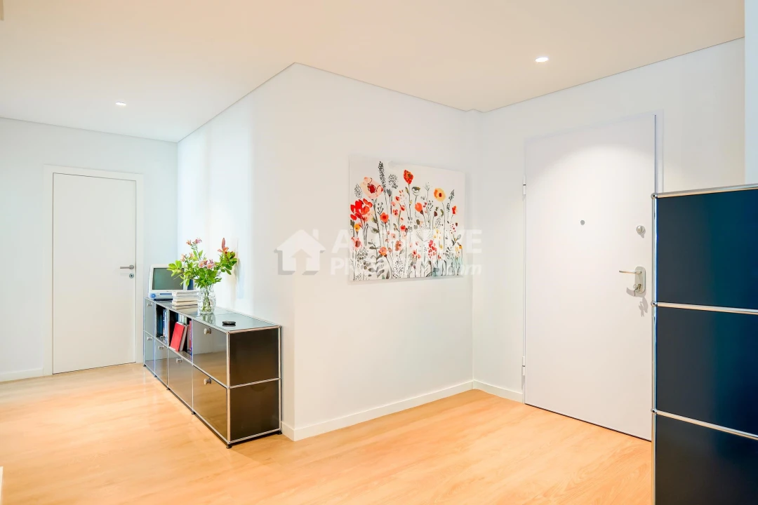 Apartamento T2 para Venda em Faro (Sé e São Pedro) Foto 11
