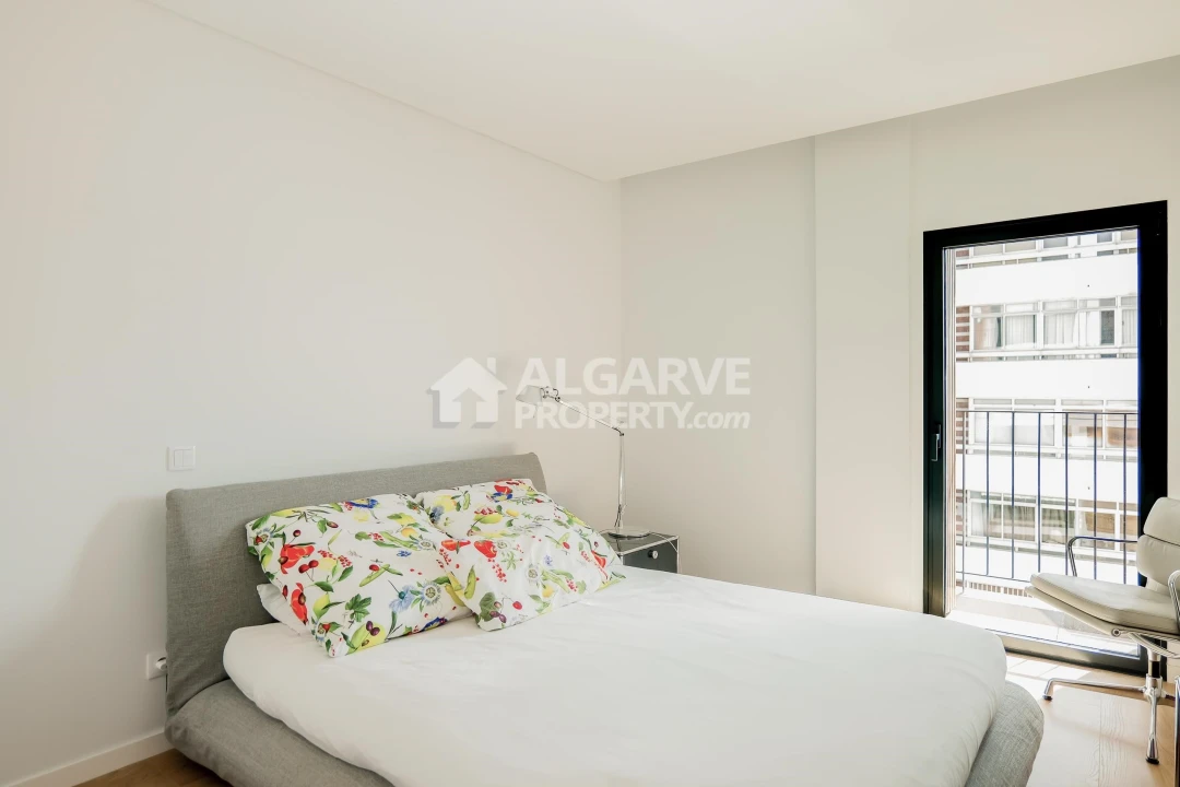 Apartamento T2 para Venda em Faro (Sé e São Pedro) Foto 12
