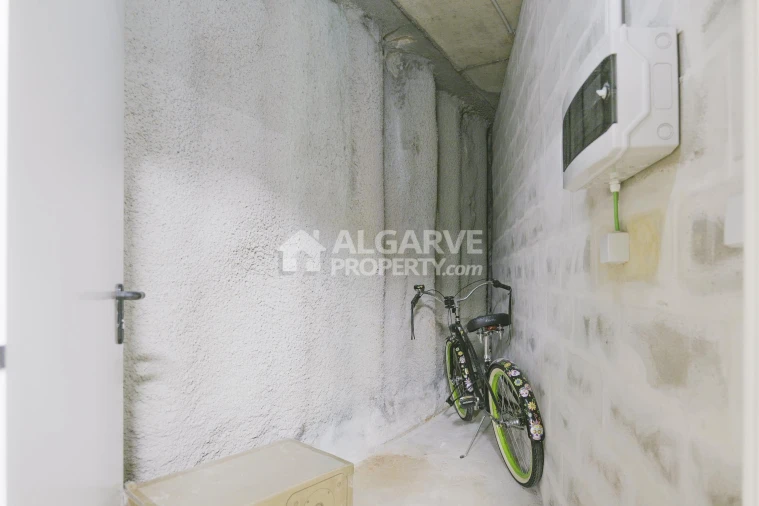 Apartamento T2 para Venda em Faro (Sé e São Pedro) Foto 31