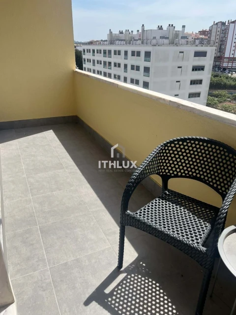 Apartamento T3 para Venda em Benfica