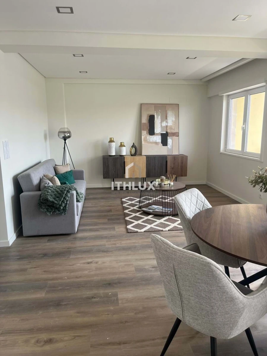 Apartamento T3 para Venda em Benfica Foto 3