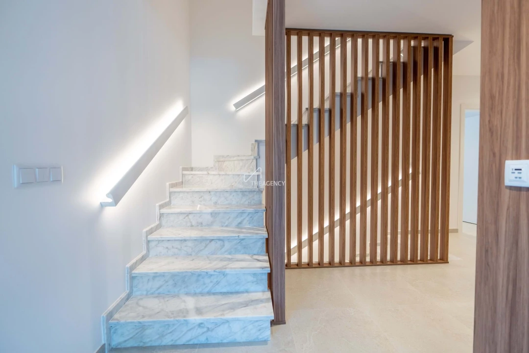 Moradia T4 para Venda em Alvor Foto 19