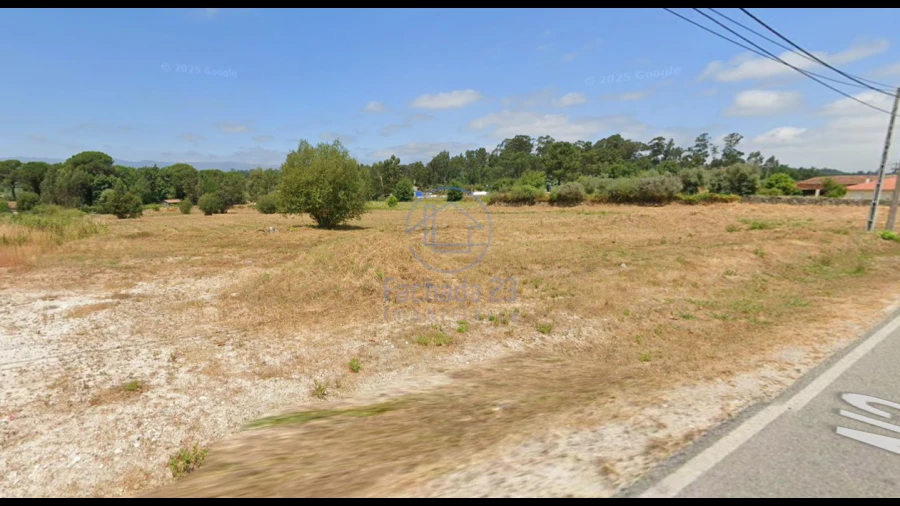 Terreno para Venda em Canas de Santa Maria