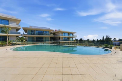 Apartamento T3 para Venda em Lagoa e Carvoeiro