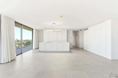 Apartamento T3 para Venda em Lagoa e Carvoeiro