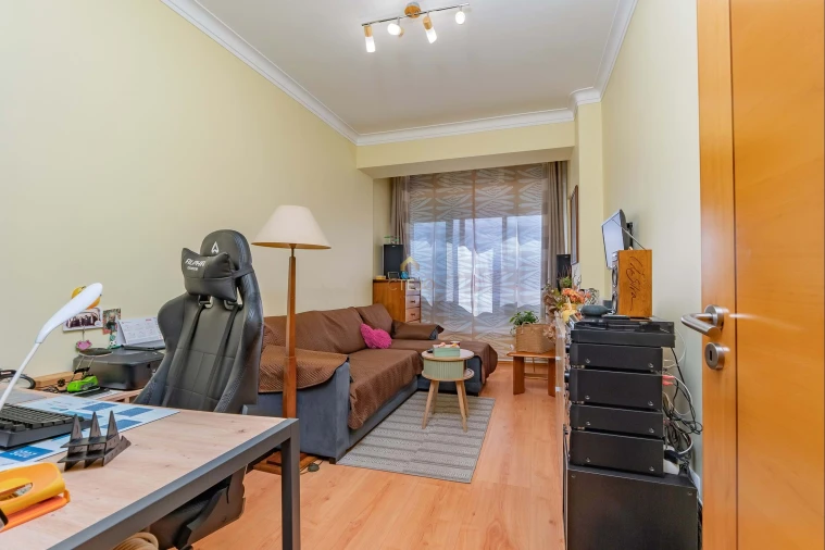 Apartamento T2 para Venda em Sacavém e Prior Velho Foto 2