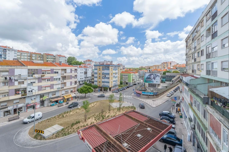 Apartamento T2 para Venda em Sacavém e Prior Velho Foto 22