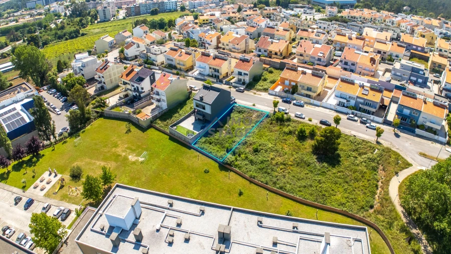 Terreno para Venda em Valongo Foto 19