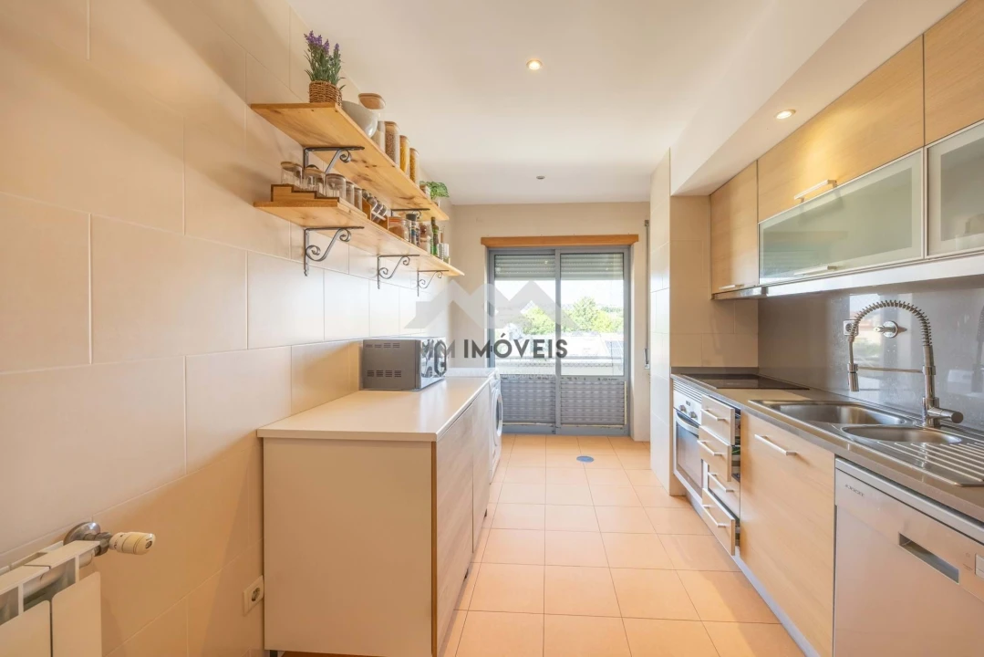 Apartamento T2 para Venda em Rio Tinto Foto 13