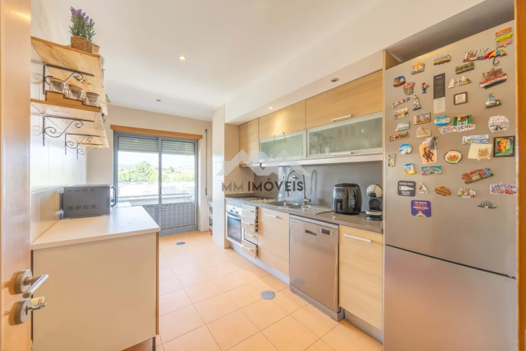 Apartamento T2 para Venda em Rio Tinto Foto 4