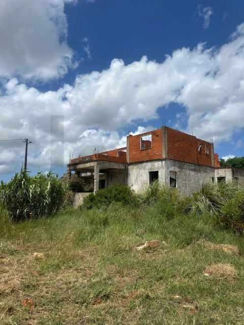 Moradia T6 para Venda em Odiaxere