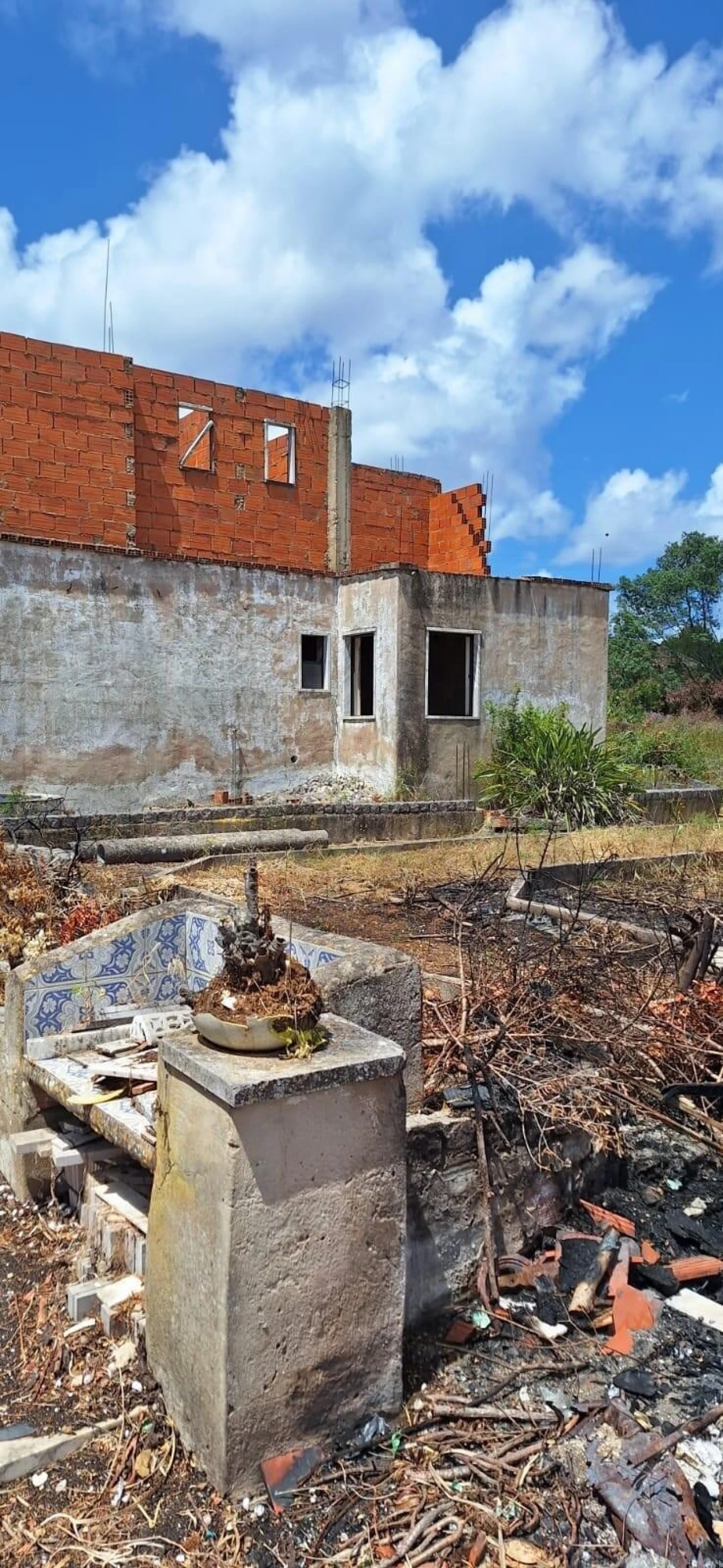 Moradia T6 para Venda em Odiaxere Foto 17