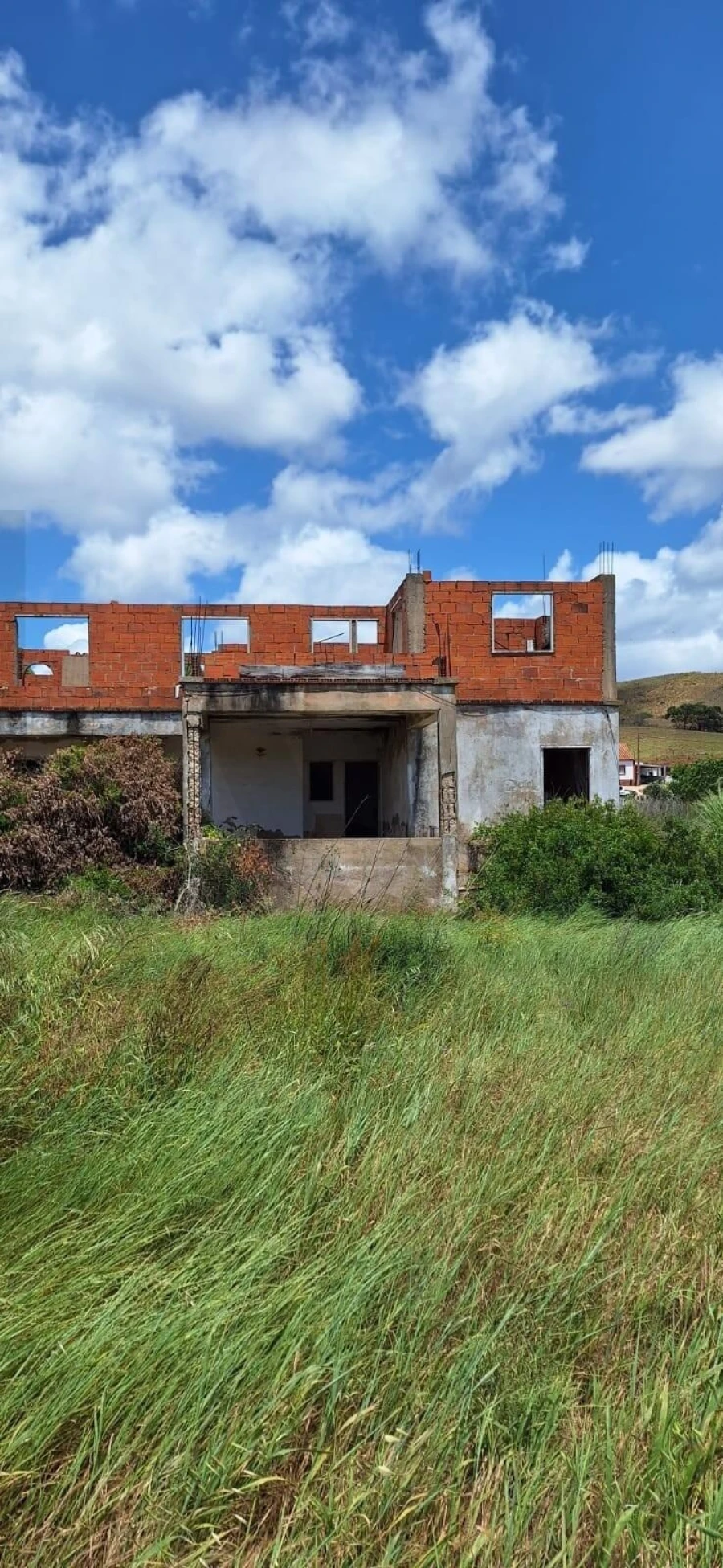 Moradia T6 para Venda em Odiaxere Foto 11