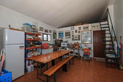 Moradia T6 para Venda em Luz