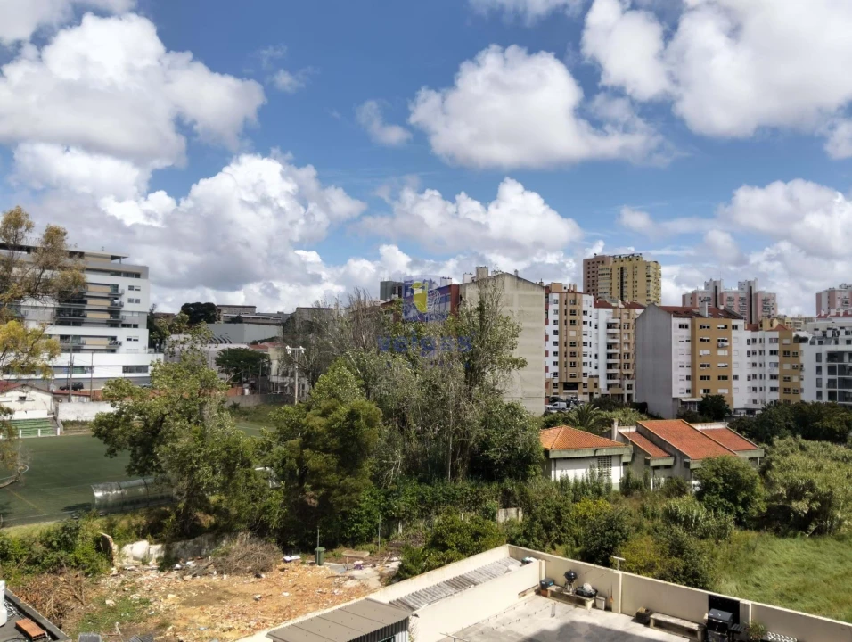 Apartamento T3 para Venda em Benfica Foto 25