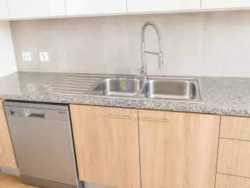 Apartamento T3 para Venda em Benfica
