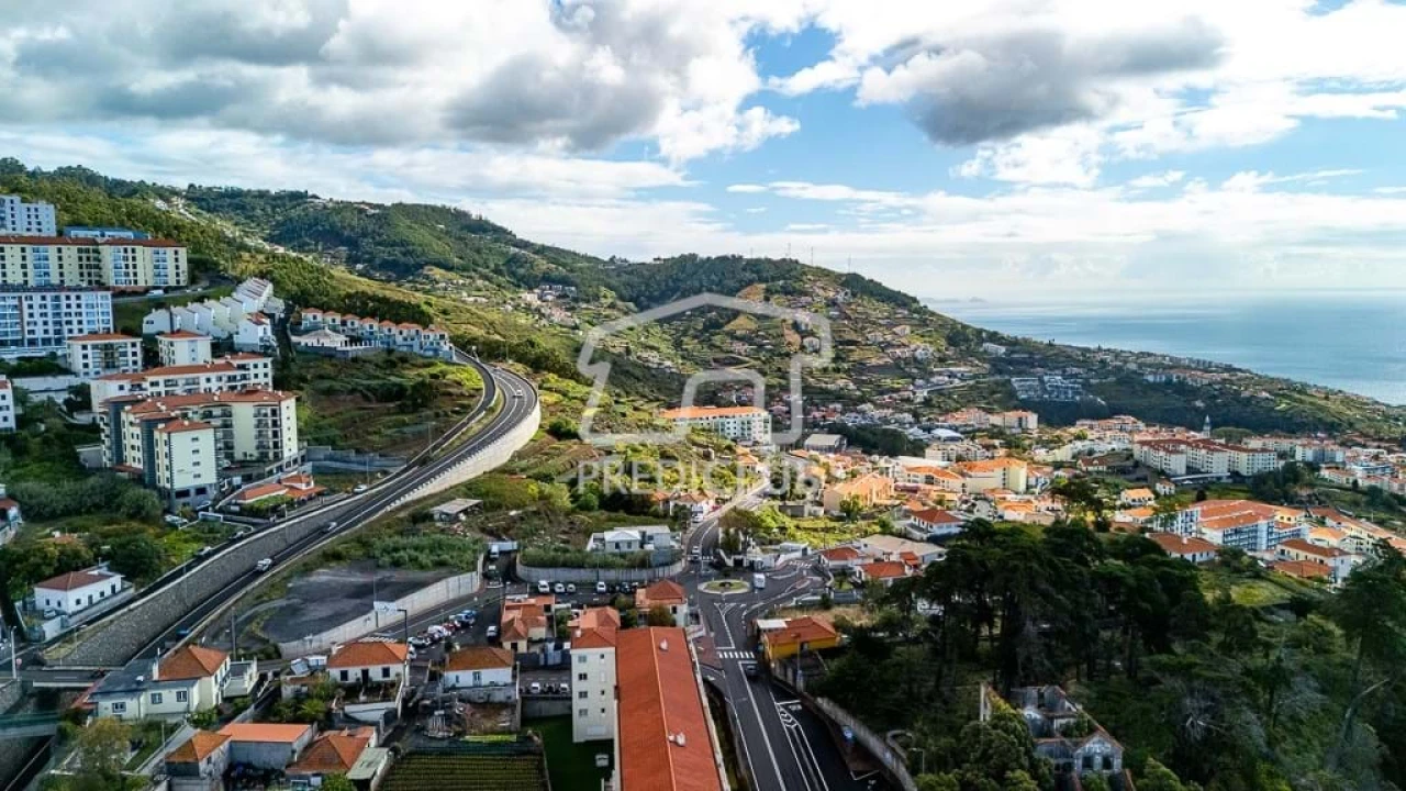 Apartamento T2 para Venda em Caniço Foto 6