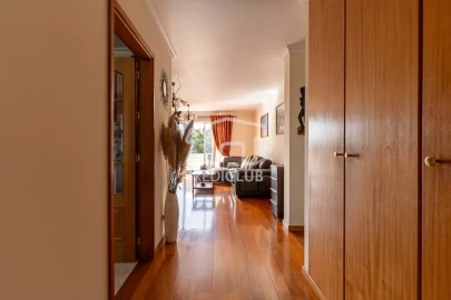 Apartamento T2 para Venda em Caniço