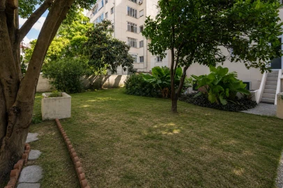 Apartamento T5 para Venda em Alvalade
