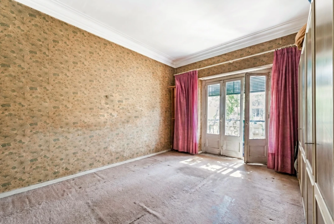 Apartamento T5 para Venda em Alvalade Foto 15