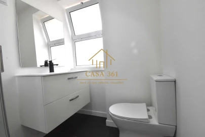 Apartamento T3 para Venda em Póvoa de Santa Iria e Forte da Casa