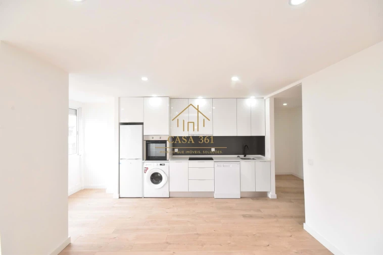 Apartamento T3 para Venda em Póvoa de Santa Iria e Forte da Casa