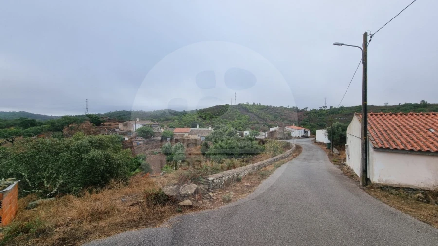 Moradia T4 para Venda em Santa Clara-A-Nova e Gomes Aires Foto 6