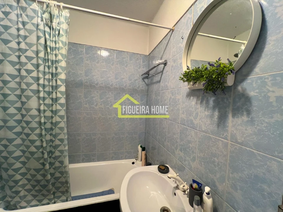 Apartamento T1 para Venda em Buarcos Foto 18