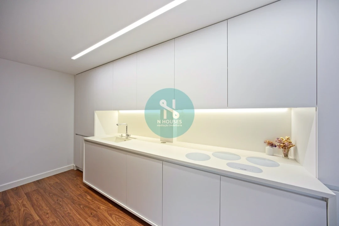 Apartamento para Venda em Braga (Maximinos, Sé e Cividade) Foto 20