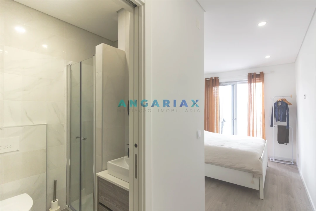 Apartamento T2 para Venda em Nazare Foto 8