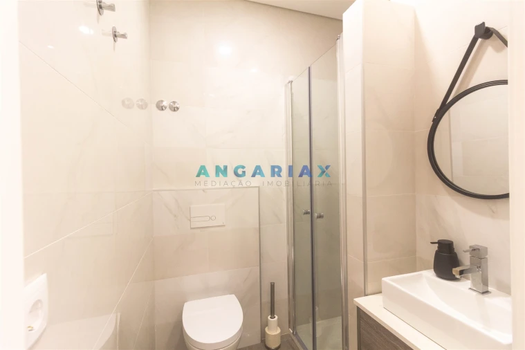 Apartamento T2 para Venda em Nazare Foto 9