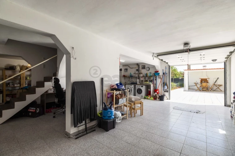 Moradia T6 para Venda em Vieira de Leiria Foto 12