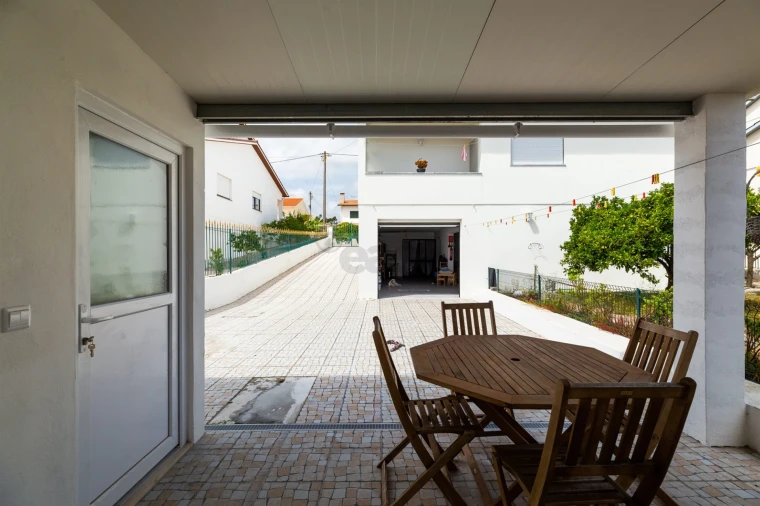 Moradia T6 para Venda em Vieira de Leiria Foto 26
