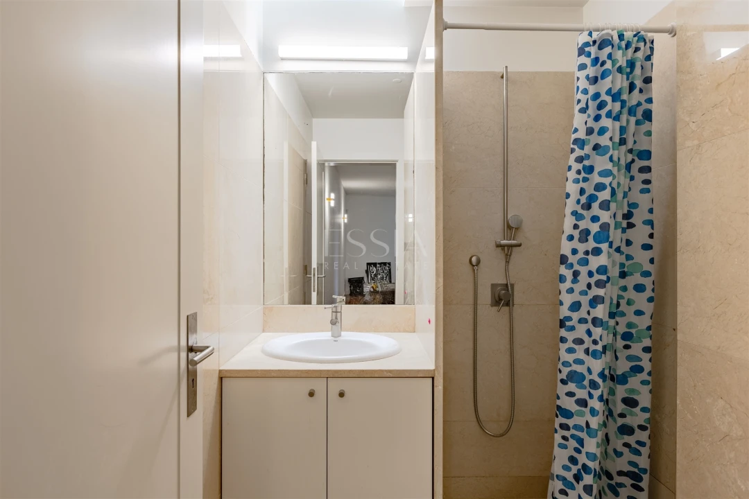 Apartamento T3 para Venda em Aldoar, Foz do Douro e Nevogilde Foto 36