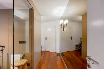 Apartamento T3 para Venda em Aldoar, Foz do Douro e Nevogilde