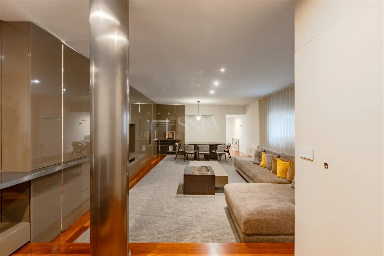 Apartamento T3 para Venda em Aldoar, Foz do Douro e Nevogilde Foto 6