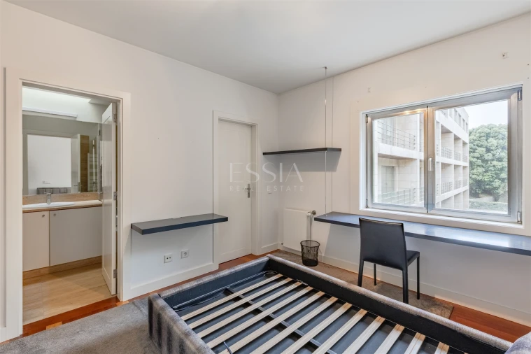 Apartamento T3 para Venda em Aldoar, Foz do Douro e Nevogilde Foto 39