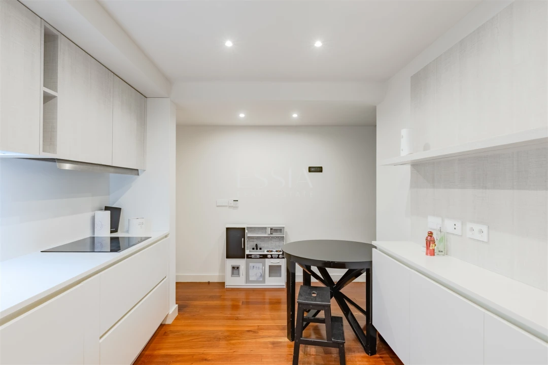 Apartamento T3 para Venda em Aldoar, Foz do Douro e Nevogilde Foto 11