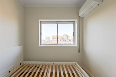 Apartamento T1 para Arrendamento em Campanhã