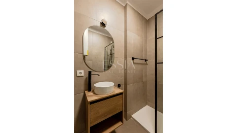 Apartamento T1 para Arrendamento em Campanhã