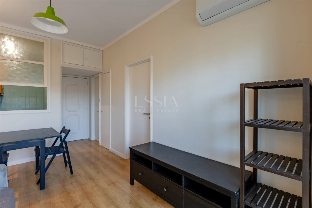 Apartamento T1 para Arrendamento em Campanhã Foto 7