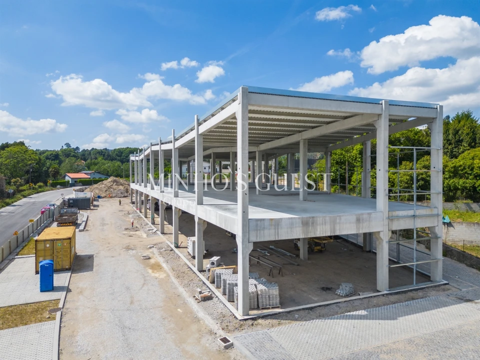 Armazém para Venda em Ronfe Foto 6
